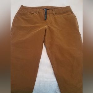 Lululemon Mens ABC pants Sz 34 slim fit